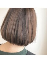 アオヘアーガーデン(ao hair garden)&nbsp;ナチュラルワンカールボブ×カシスグレージュ