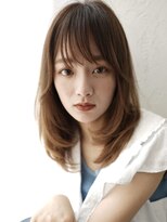 エル 横浜(eL)&nbsp;【eL 横浜】顔まわりレイヤー　小顔カット　セミディ　(大島)