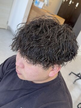 フゥ 宇都宮(FeU) 波巻きスパイラル/メンズパーマ/ツイストスパイラルパーマ