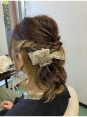 ハーフアップ