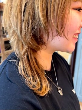 ディンプル 越谷駅前(DiMPlE) ◎ ウルフカット ◎