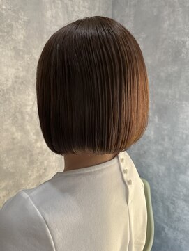 タイ(~tie.) しっとりボブ