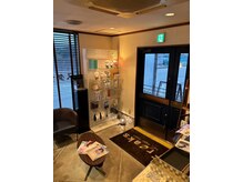 フリークスヘアメイクスタジオ(Freaks hair make studio)