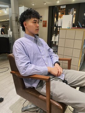 ハイセンス(HISENSE) メンズウルフカットスキンフェード外国人風スタイル【GIA】