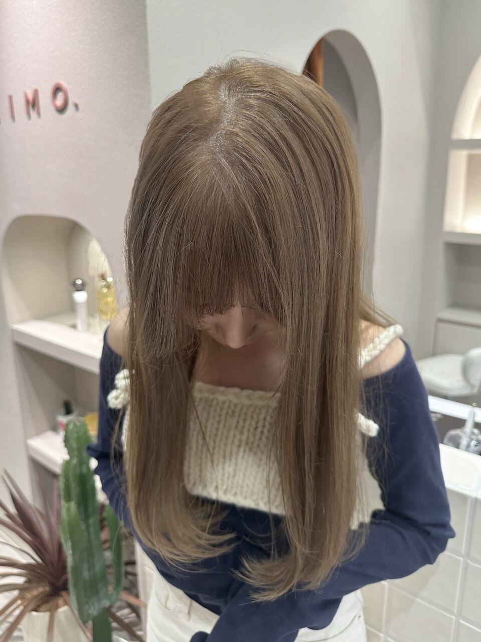 ピンクベージュ/ブリーチ/ブリーチなし/表参道/女性美容師