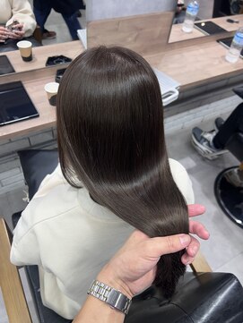 モク(mok) 艶髪ナチュラルオリーブベージュ酸性ストレート