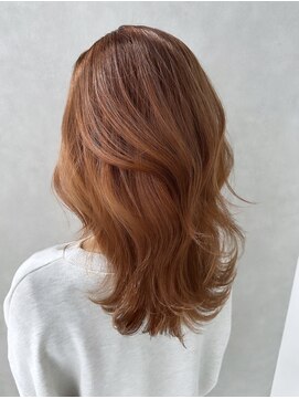 アイドットプラスフェリシア 表参道(i.+FERiCIA.) 後ろ姿もかわいいレイヤーカット