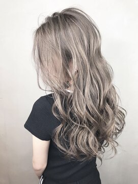 アミ(Ammi) ◆ダブルカラー/エフェクトブリーチ/イルミナカラー/学割