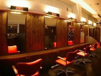 ミュート ヘアーメイク(mute hair make)の写真/【石川台駅徒歩1分】大人女性から高い支持を得ている艶髪グレイカラー◎トリートメントとセットもおすすめ*