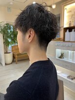 フゥカ 類家店(fuka)&nbsp;八戸ツイストスパイラル　パーマ　メンズ