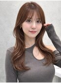 韓国風くびれレイヤー×艶ブラウン