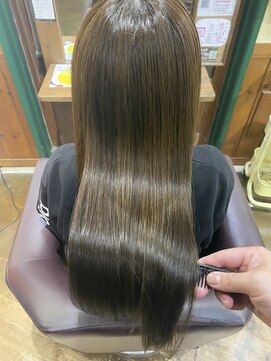 エルパライソ 鯖江店(Elparaiso) 鯖江/髪質改善/艶髪ロング/白髪ぼかし/ダメージレス/