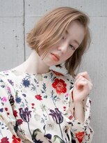 ルティア 池袋(Lutia) 切りっぱなしボブでカジュアルショート