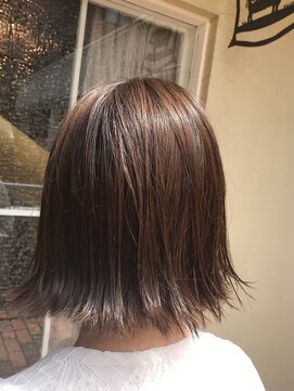 ルビアンシエル 武庫之荘店(Le. Bien. Ciel) 切りっぱなし外ハネ