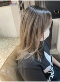 バレイヤージュカラー　グラデーションカラー
