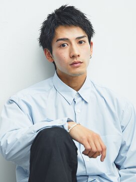 ルクスドレ 新宿(Luxe doree') コンマヘア/センターパート/ツイストスパイラル/［新宿駅］