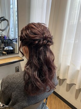 ハイル(KHAIR) ハーフアップアレンジ