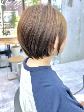 ビューブルー 亀戸錦糸町(VIEW BLUE) 大人ショートボブ丸みショートカットマッシュショート前髪あり