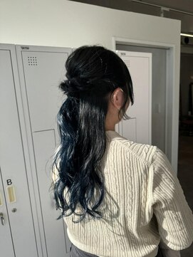 ジュネス 奈良橿原(Jeunesse) 【ブリーチ履歴あり】ネイビーブルー