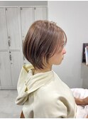 魅力倍増カールセミディシアーカラーダークアッシュショートヘア
