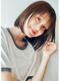 ナチュラルボブ顔まわりレイヤーカット小顔ヘアマロンブラウン