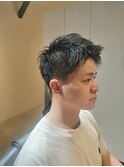 すっきり刈り上げスタイル