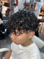 サンアンドマーリィズバーバー 駅前店(SON&MARLEY'S BAR BER)&nbsp;スペインカール　スキンフェード　本厚木　小田急線