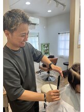 カウンセリングでしっかりとお悩みと髪質を見極めます