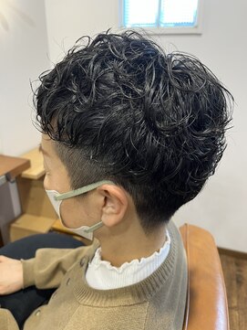 ツーブロックショート×パーマスタイル