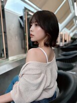 シーシンジュク 新宿南口(Sea shinjuku)&nbsp;ココアベージュ×レイヤー[小顔/黒髪/オリーブグレー]