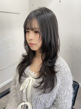 シーン(seen) 【ハッシュカット】ロングウルフレイヤーカット中性ウルフ