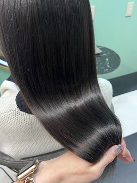 ルフレ 新宿歌舞伎町店(Reflet) 【トリートメント】シナジー