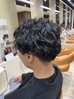 クオリス 上板橋店(QUALIS)&nbsp;20代30代◎緩めセンターパートスパイラルパーマで清潔感