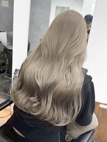 エンネ 新宿(enne)&nbsp;グレージュカラーレイヤーカット/ブリーチ/マロンベージュ/新宿