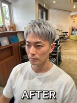 ジェットブラックキューサンロク(JET BLACK 936) 脱・白髪隠し!30代のシルバーメッシュ術で解決