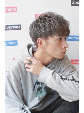 シン(syn) ビジカジマットイメチェンスタイル