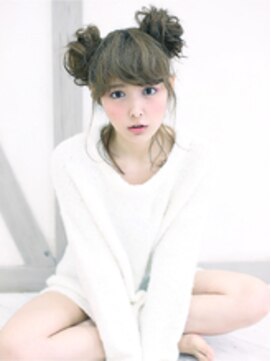 エルオーケー ラックスビー(L.O.K LUXBE) ツインお団子アレンジ