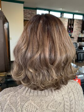 美容室 フォーリア Foglia モテゆるミディ☆