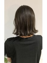 ザ アトリウム ヘア デザイン(the atrium hair design)&nbsp;カーキベージュ×ボブ