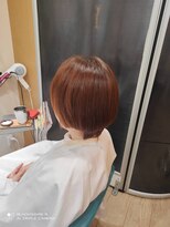 カラクリビショウ(Kara-Kuri Bisho)&nbsp;丸みショートヘア