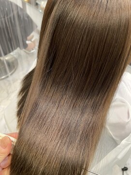 エスカーラ 表参道(THE ESCALA) @aidaman321/ショコラベージュ/ボブルフ/カール/ベービーバング