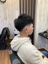 ライズヘアー(RISE HAIR)&nbsp;スキンフェード＋アイロンパーマ