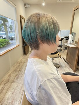 シキ(C key) ターコイズショート