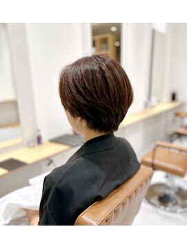 サム 横浜 大倉山(Sum) くびれボブ/くびれ/ショートボブ/外ハネ/ショート