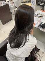 フォルテ 草薙店&nbsp;秋冬トレンドカラー【オリーブグレージュ】