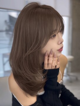 アイシー 表参道(ICY) ゆるふわトレンドミディアムレイヤーカット&ヘーゼルブラウン