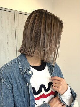 ロテ(LOTE.) ハイライト/ハッシュカット/クラゲヘアー/黒髪カタログ/一宮