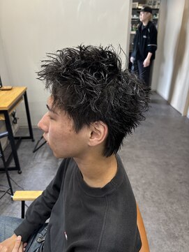 マーレ 宇部高校前店(MARE) スパイキーショート