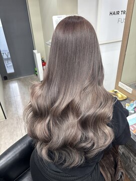 ラピス 横浜(Lapis) Hブリーチカラーアッシュブラウンシルバー髪質改善ハイトーン