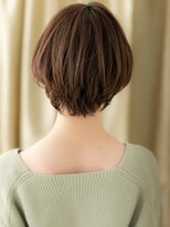 カバーヘアアンドスパ ブリス 浦和(COVER HAIR&SPA bliss) コーラルベージュイヤリングカラー丸みショートボブX浦和20代